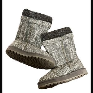 Women's Skechers 46987 Keepsakes Gray Australia Snow Foldable Boots Sz US 8 EUC